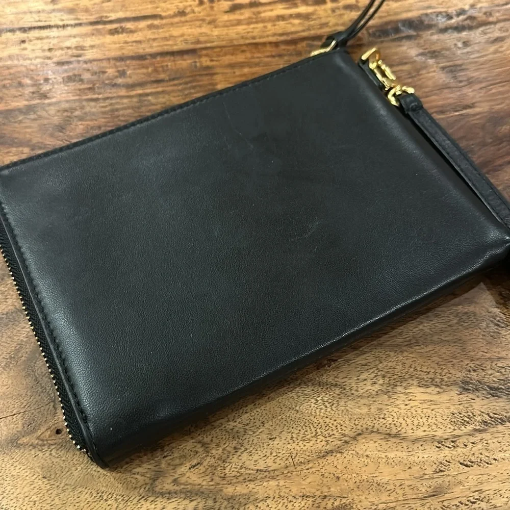 Tory Burch Lily Large Zip Pouch Wallet Black on Black